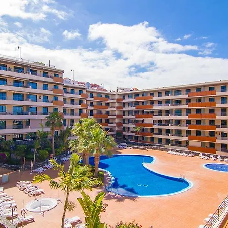Large Terrace With Views On The Cliffs At Balcon De Gigantes *